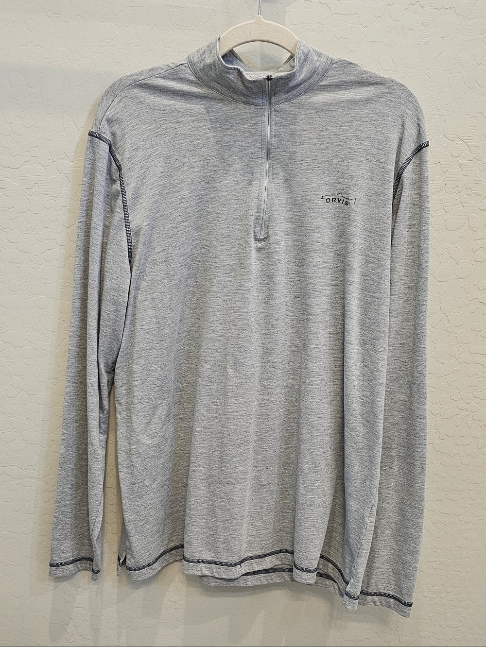 Orvis Men's Light Heather Gray Quarter-Zip Long Sleeve Pullover